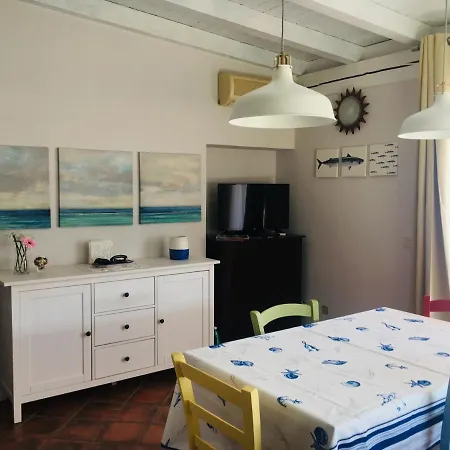 Fronte Mare Porto Vecchio Apartment Lampedusa Exterior photo